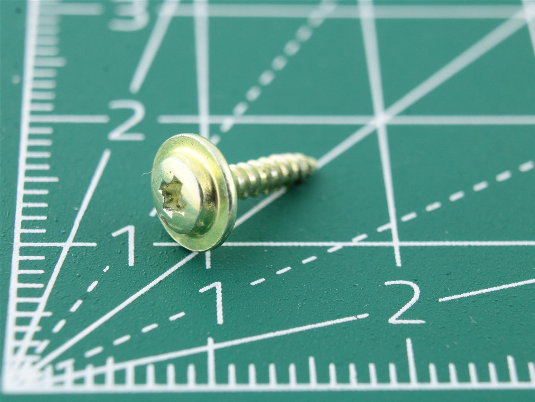 Screw M1.97 x 10.3